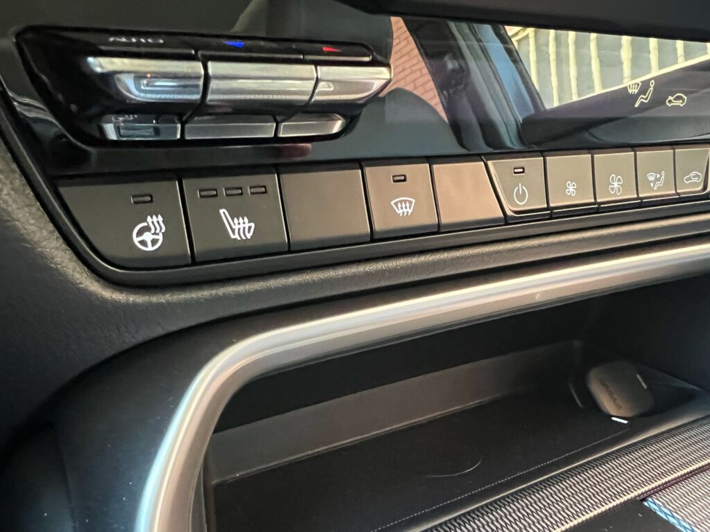 SE VENDE MAZDA CX 60 eSkyactic PHEV AWD HOMURA HIBRIDO ENCHUFABLE 27