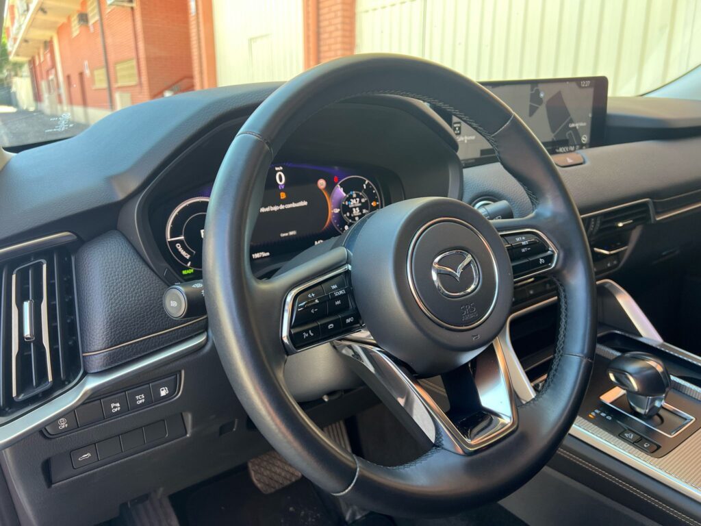 SE VENDE MAZDA CX 60 eSkyactic PHEV AWD HOMURA HIBRIDO ENCHUFABLE 13