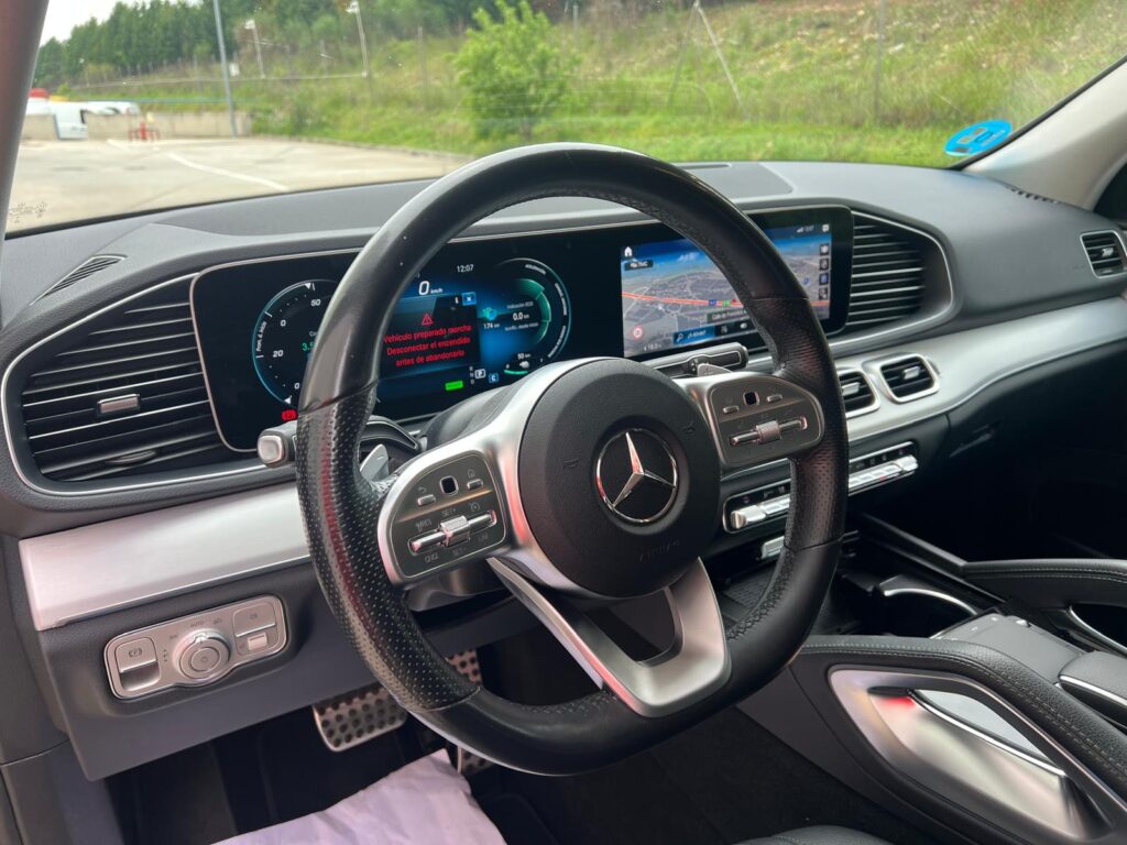 SE VENDE MERCEDES BENZ GLE 350 4MATIC HIBRIDOENCHUFABLE 23