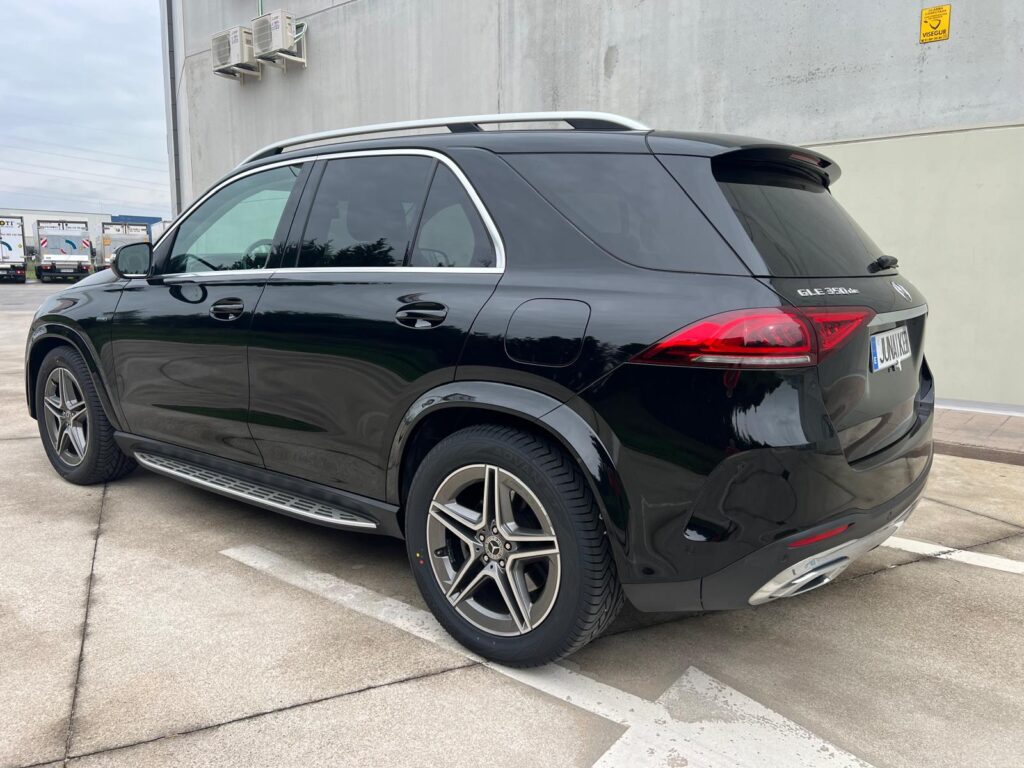 SE VENDE MERCEDES BENZ GLE 350 4MATIC HIBRIDOENCHUFABLE 4