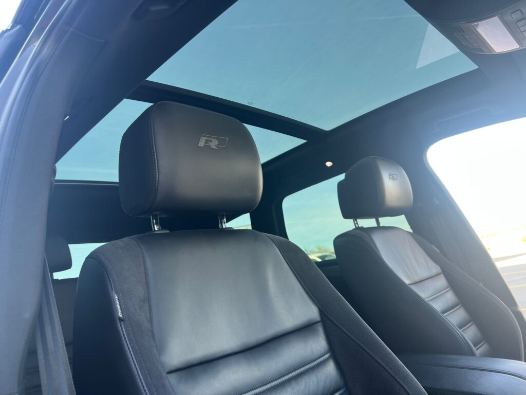 SE VENDE W.TOUAREG 3.0TDI TIPTRONIC R LINE 25