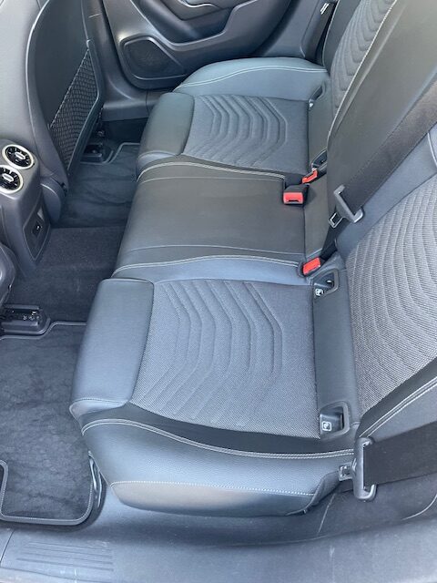 SE VENDE MERCEDES CLASE A e250 HIBRIDO ENCHUFABLE 18