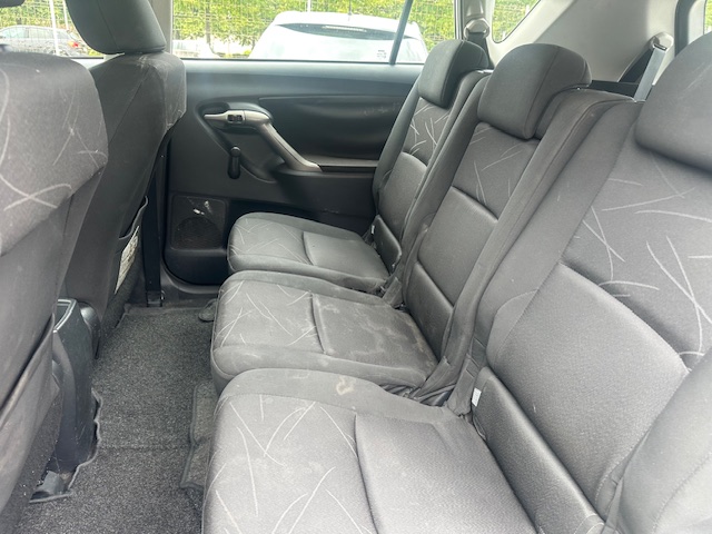 SE VENDE TOYOTA VERSO 1.6 GASOLINA 7 PLAZAS 15