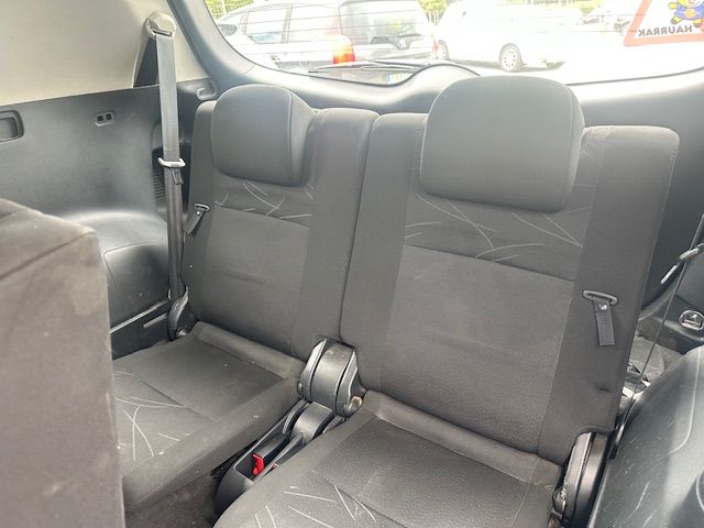 SE VENDE TOYOTA VERSO 1.6 GASOLINA 7 PLAZAS 16