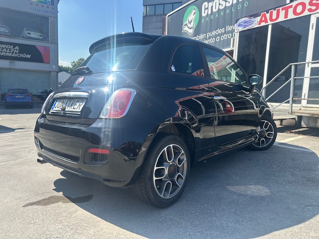 SE VENDE FIAT 500 S 9