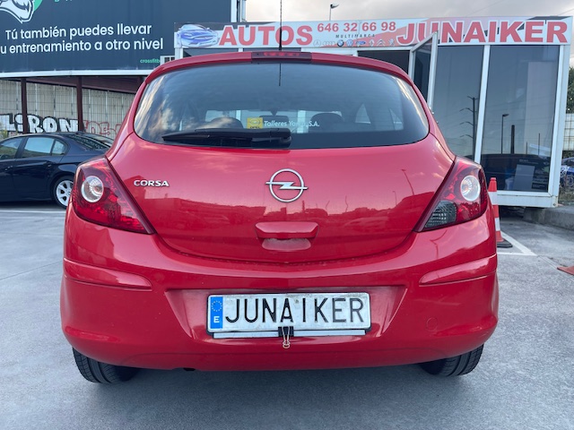SE VENDE OPEL CORSA 1.2 2