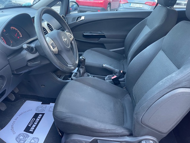 SE VENDE OPEL CORSA 1.2 14