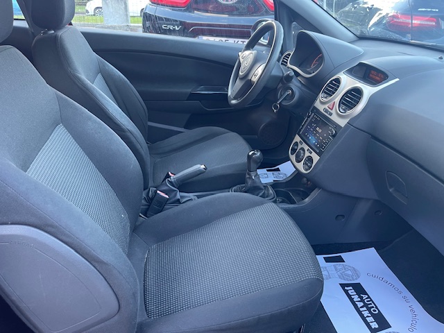 SE VENDE OPEL CORSA 1.2 17