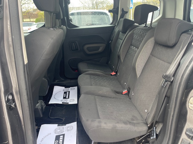 SE PEUGEOT RIFTER 13