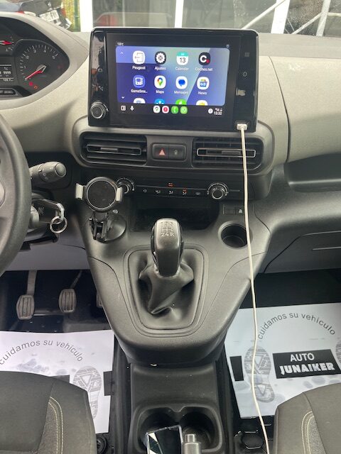 SE PEUGEOT RIFTER 23