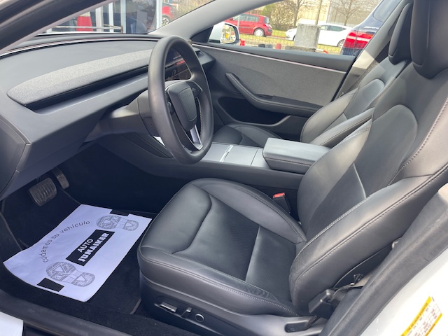 SE VENDE TESLA MODEL 3 2024 22