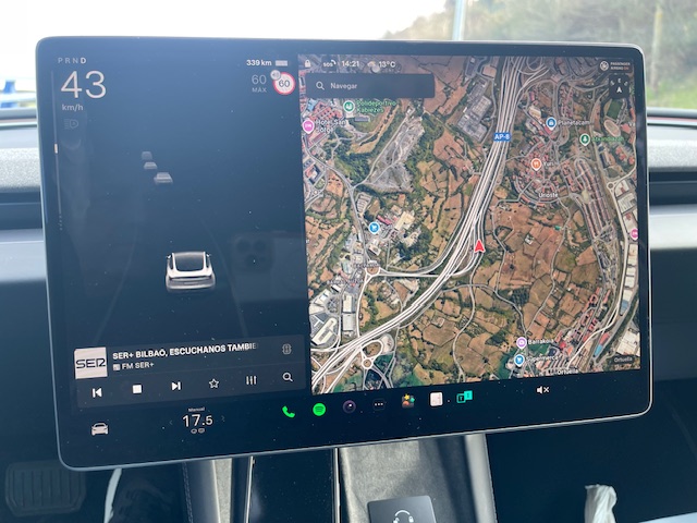 SE VENDE TESLA MODEL 3 2024 46