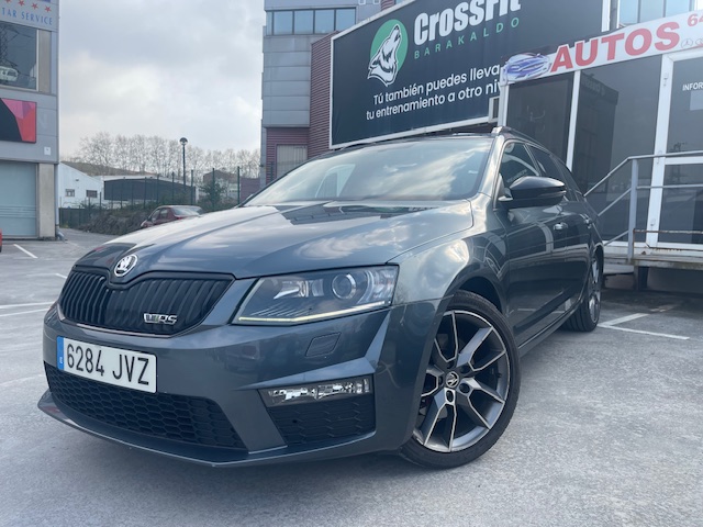 SE VENDE SKODA OCTAVIA COMBI VRS 184CV 3