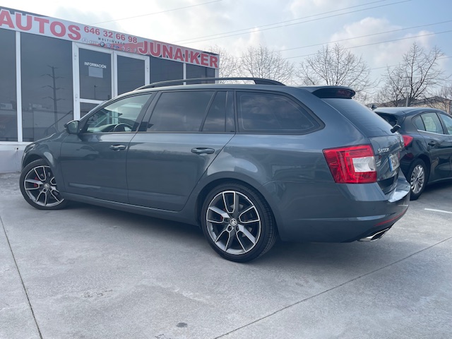 SE VENDE SKODA OCTAVIA COMBI VRS 184CV 12