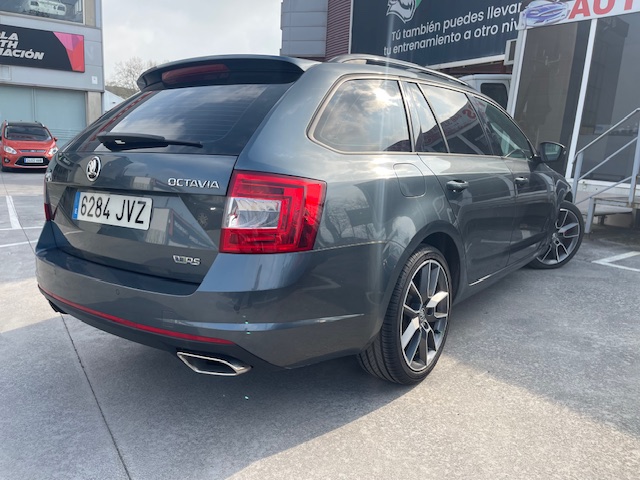 SE VENDE SKODA OCTAVIA COMBI VRS 184CV 13