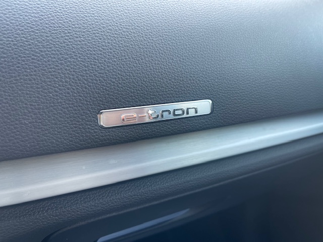 SE VENDE AUDI A 3 SPORBACK 40 TFSIe 204cv S LINE S TRONIC 24