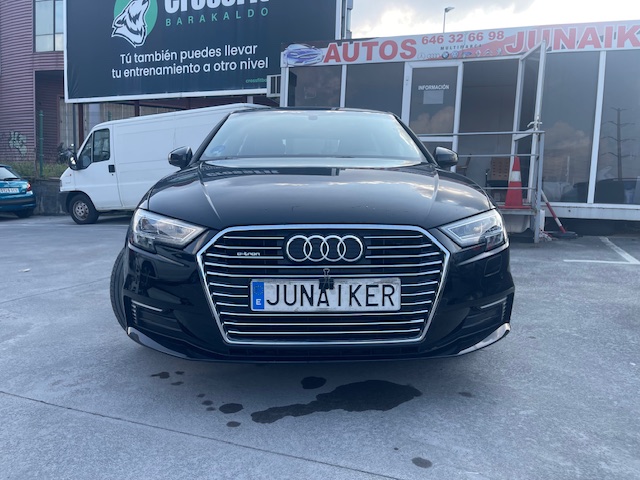 SE VENDE AUDI A 3 SPORBACK 40 TFSIe 204cv S LINE S TRONIC 14