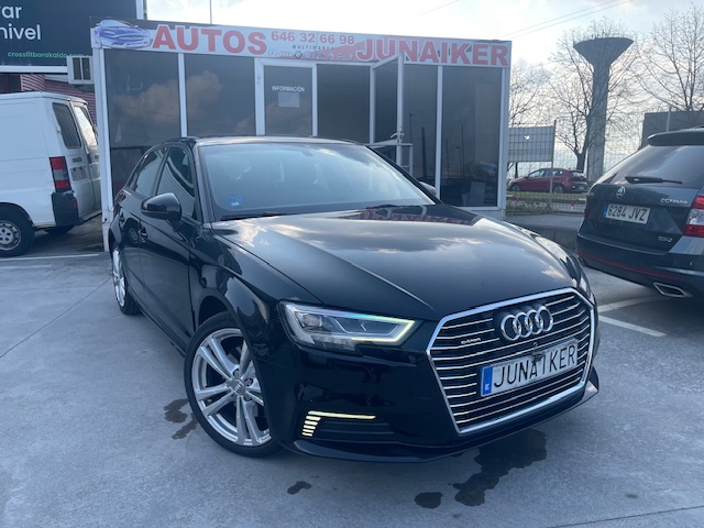 SE VENDE AUDI A 3 SPORBACK 40 TFSIe 204cv S LINE S TRONIC 5