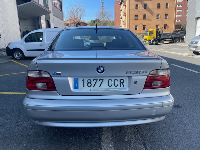 SE VENDE BMW SERIE 5 530i 3