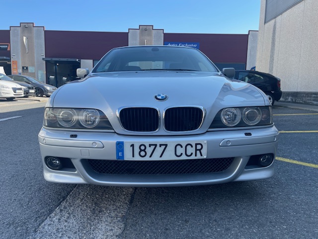 SE VENDE BMW SERIE 5 530i 6