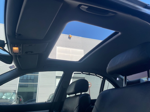 SE VENDE BMW SERIE 5 530i 10