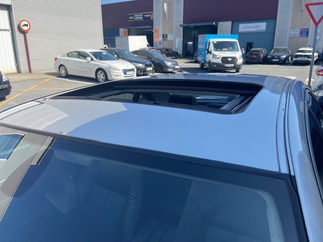 SE VENDE BMW SERIE 5 530i 11