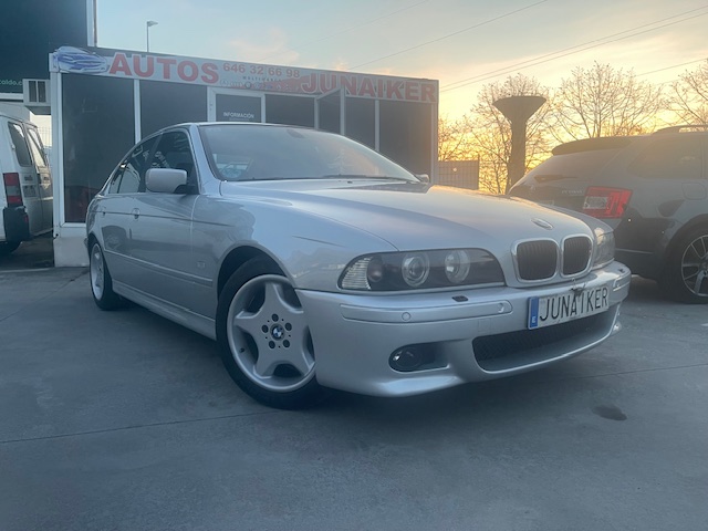 SE VENDE BMW SERIE 5 530i 17