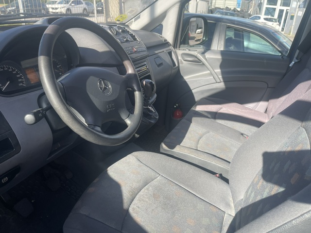 SE VENDE MERCEDES VITO 109 CDI 4