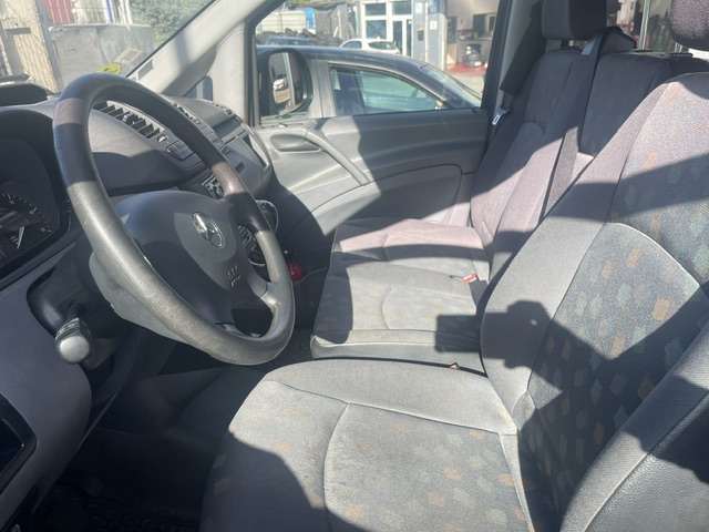 SE VENDE MERCEDES VITO 109 CDI 5