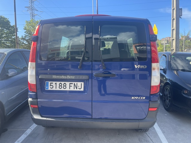 SE VENDE MERCEDES VITO 109 CDI 7