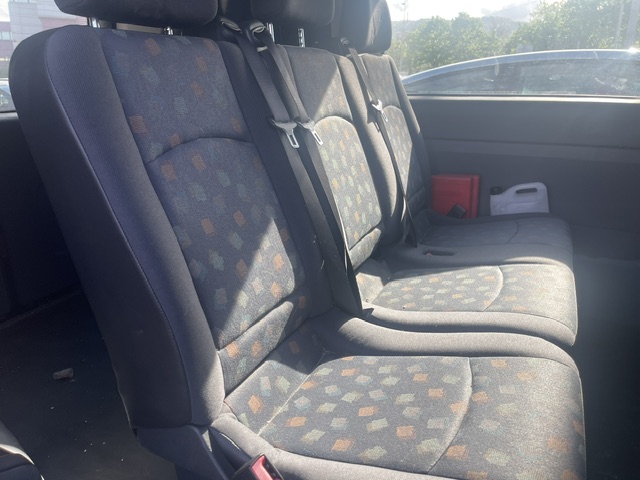 SE VENDE MERCEDES VITO 109 CDI 9
