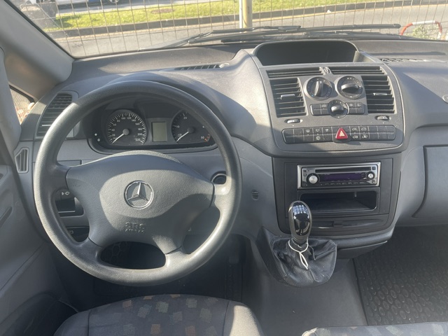 SE VENDE MERCEDES VITO 109 CDI 10