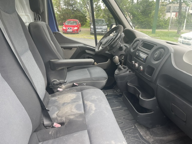 SE VENDE RENAULT MASTER 11