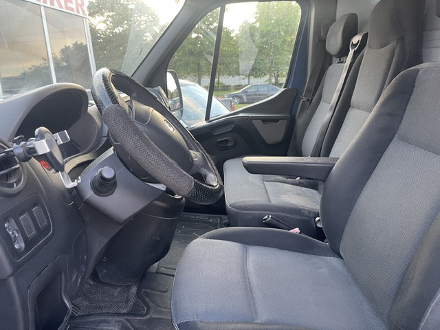 SE VENDE RENAULT MASTER 30