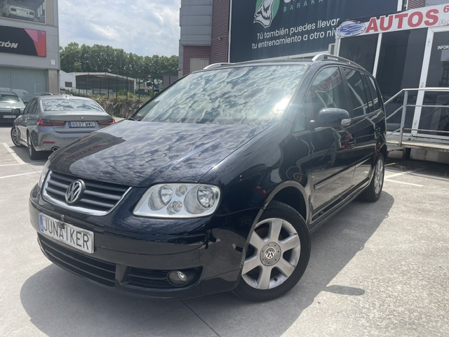 SE VENDE W.TOURAN 1.9 TDI 5 PLAZAS 9