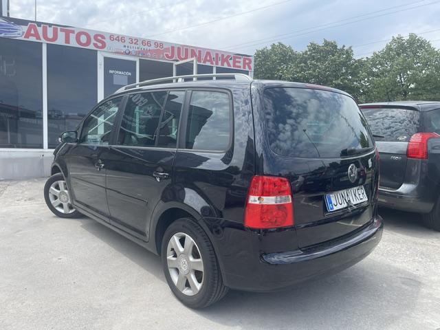 SE VENDE W.TOURAN 1.9 TDI 5 PLAZAS 10