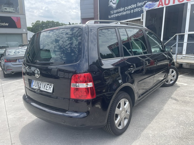 SE VENDE W.TOURAN 1.9 TDI 5 PLAZAS 13