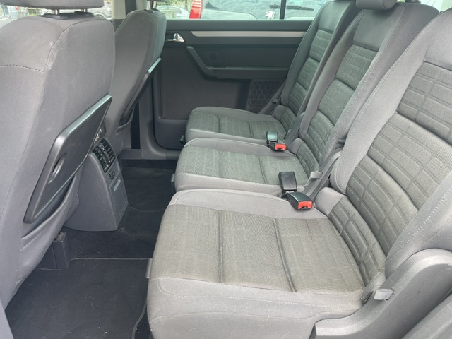 SE VENDE W.TOURAN 1.9 TDI 5 PLAZAS 19