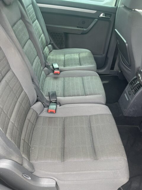 SE VENDE W.TOURAN 1.9 TDI 5 PLAZAS 21