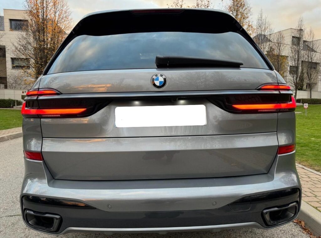 -BMW X 7 X DRIVE 40D 352CV 2024 7 PLAZAS 8
