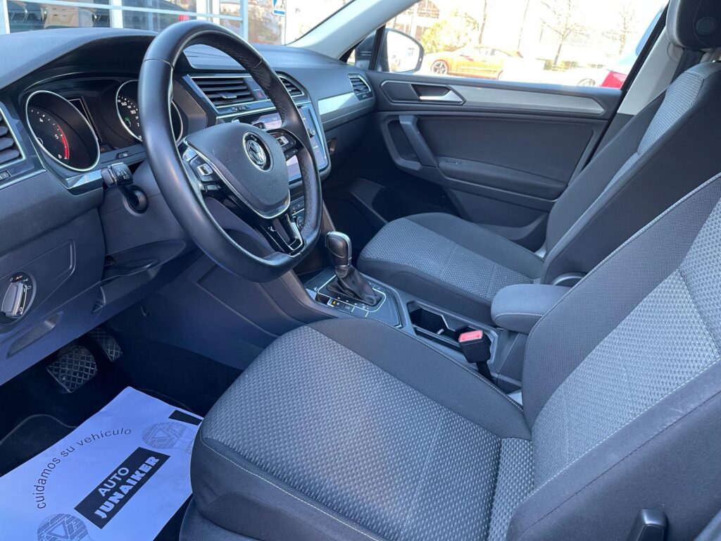 SE VENDE TIGUAN 2.0TDI 150CV ALL SPACE 7 PLAZAS 17