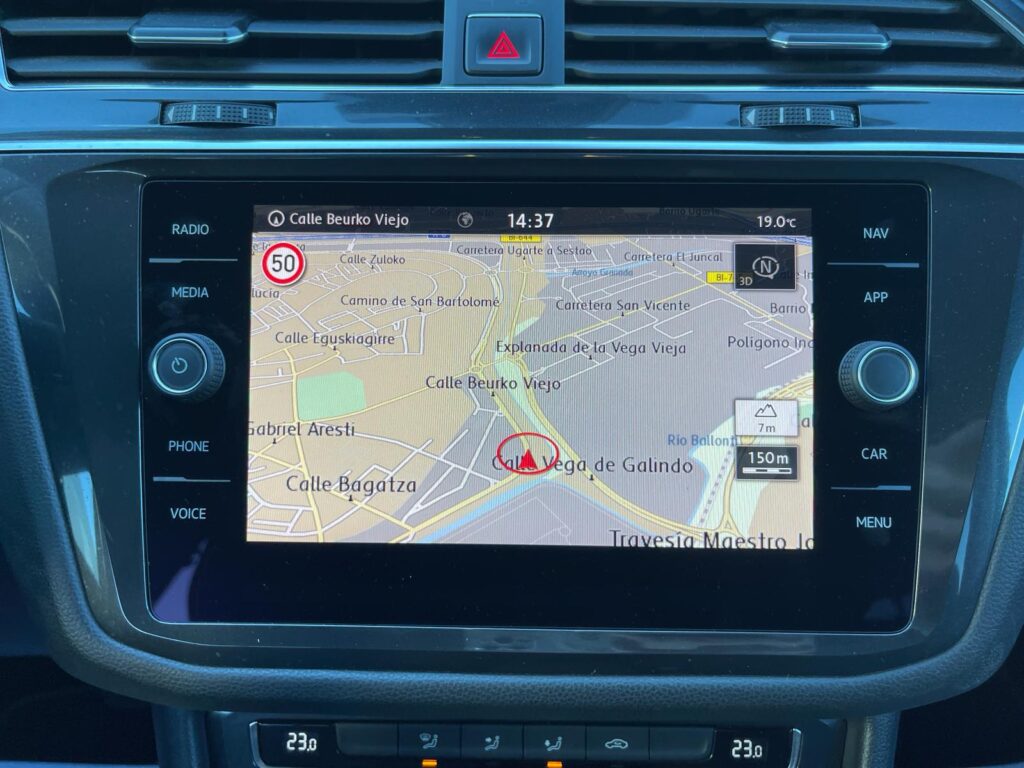 SE VENDE TIGUAN 2.0TDI 150CV ALL SPACE 7 PLAZAS 21