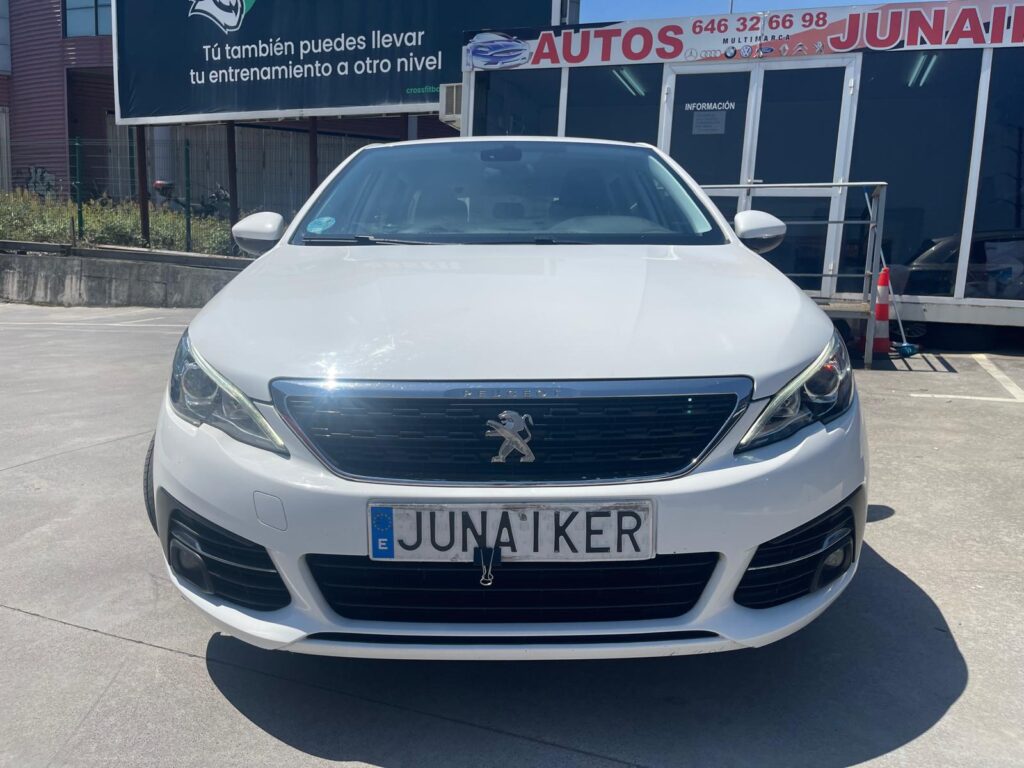 SE VENDE 308 SW STYLE HDI 130CV 2