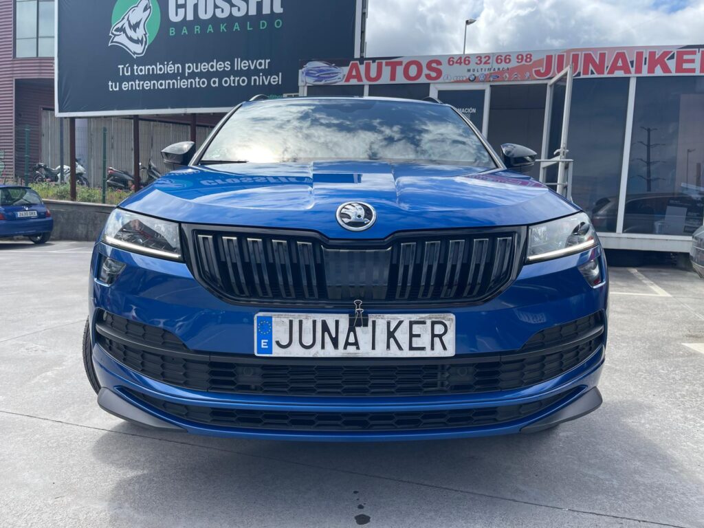 SE VENDE SKODA KAROQ SPORT LINE 1.5TSI 150CV AUTOMATICO 17