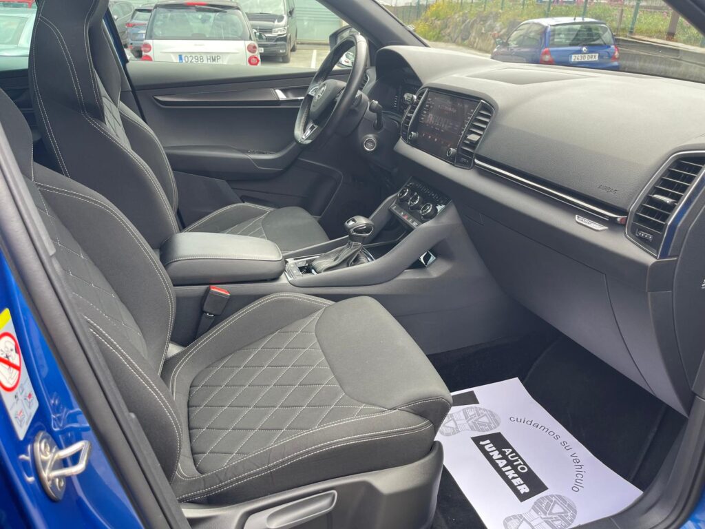 SE VENDE SKODA KAROQ SPORT LINE 1.5TSI 150CV AUTOMATICO 30