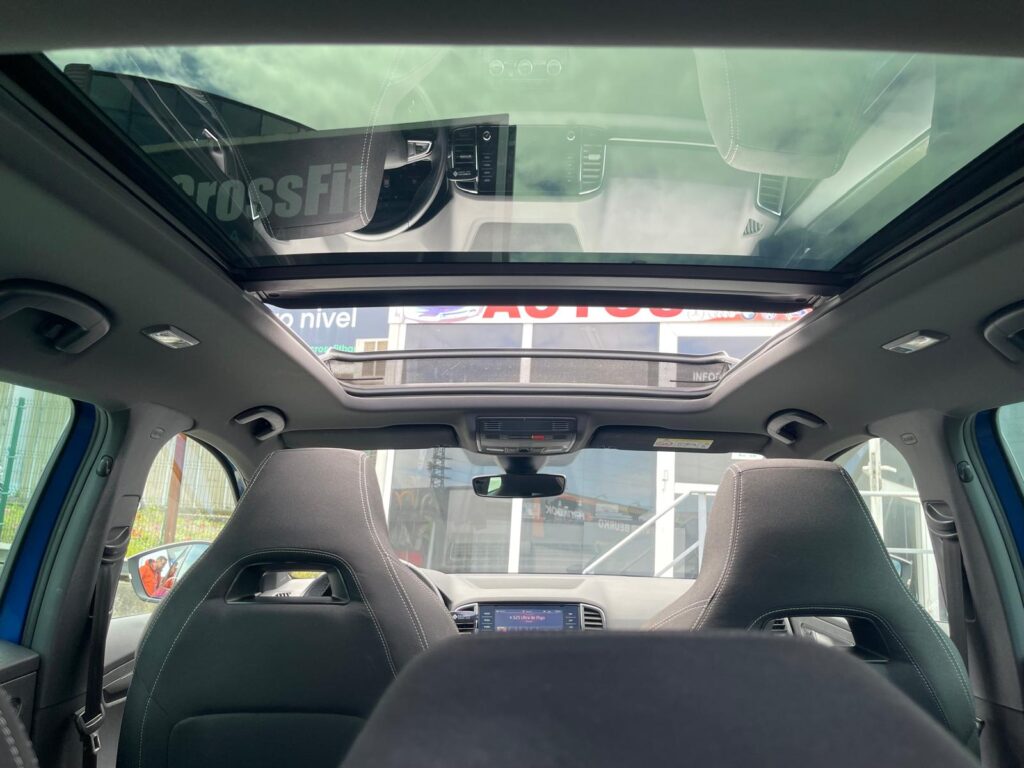 SE VENDE SKODA KAROQ SPORT LINE 1.5TSI 150CV AUTOMATICO 28