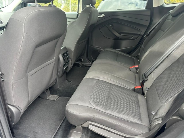 SE VENDE FORD KUGA 1.5 ECOBOOST 4X2 32